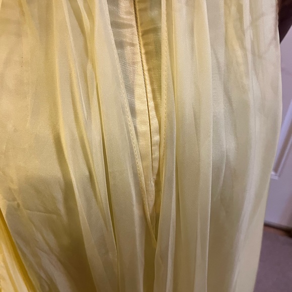 Prom Ready - Picture 9 of 15